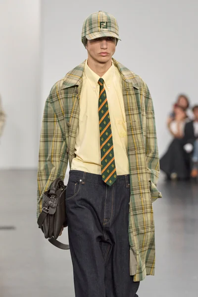 Look 21